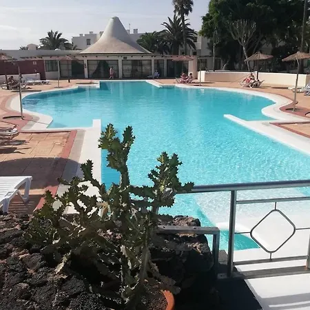 Giovanni 09 Playa Roca * Costa Teguise