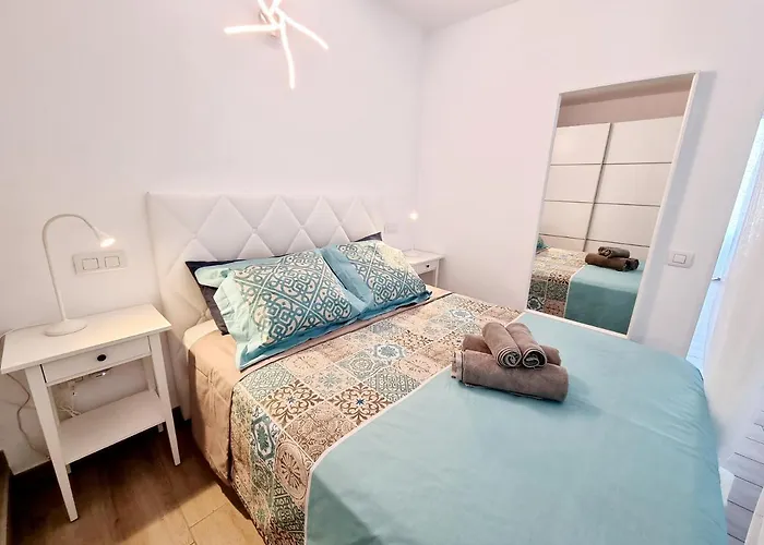 Giovanni 09 Playa Roca