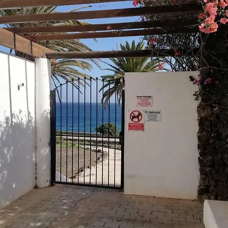 Giovanni 09 Playa Roca Apartment Costa Teguise