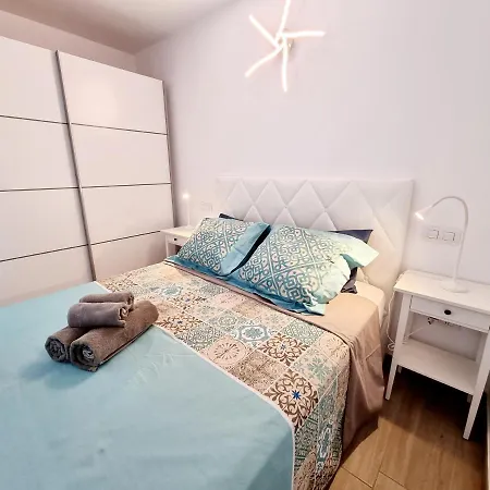 Giovanni 09 Playa Roca Daire